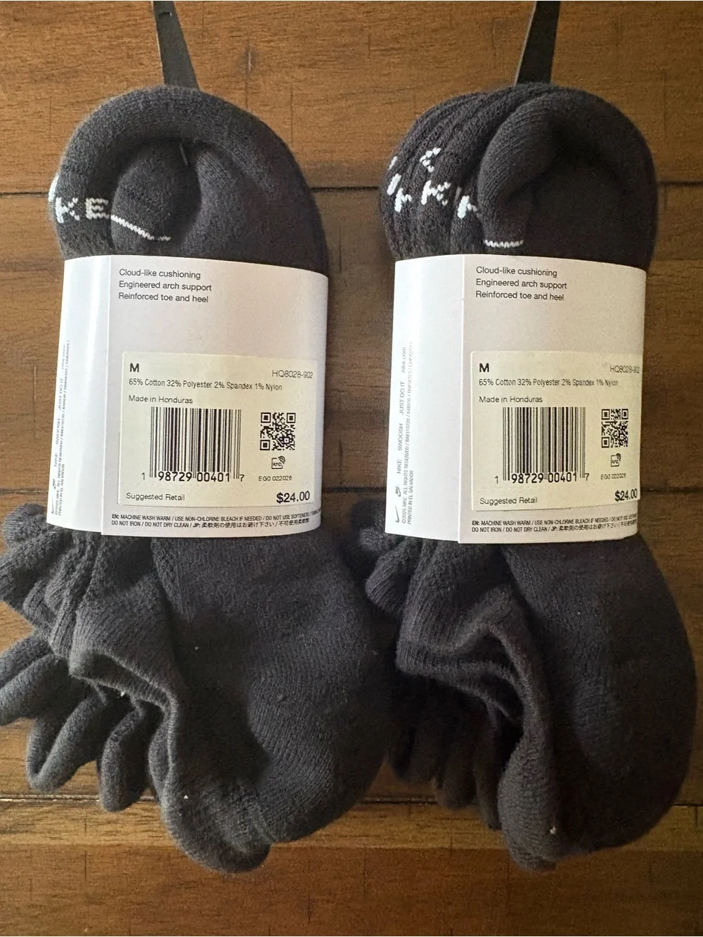 Nike Women’s set of 6 no show socks medium NWT